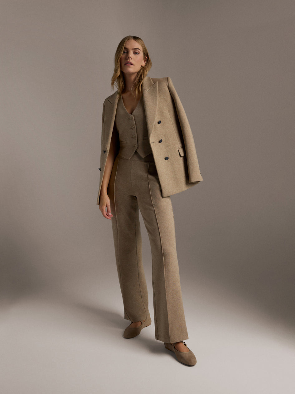 Women's Holiday Look 1