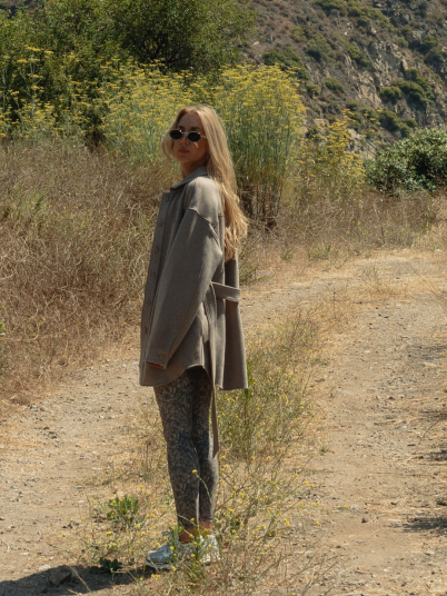Greyson Clothiers Women's Lifestyle Look 1