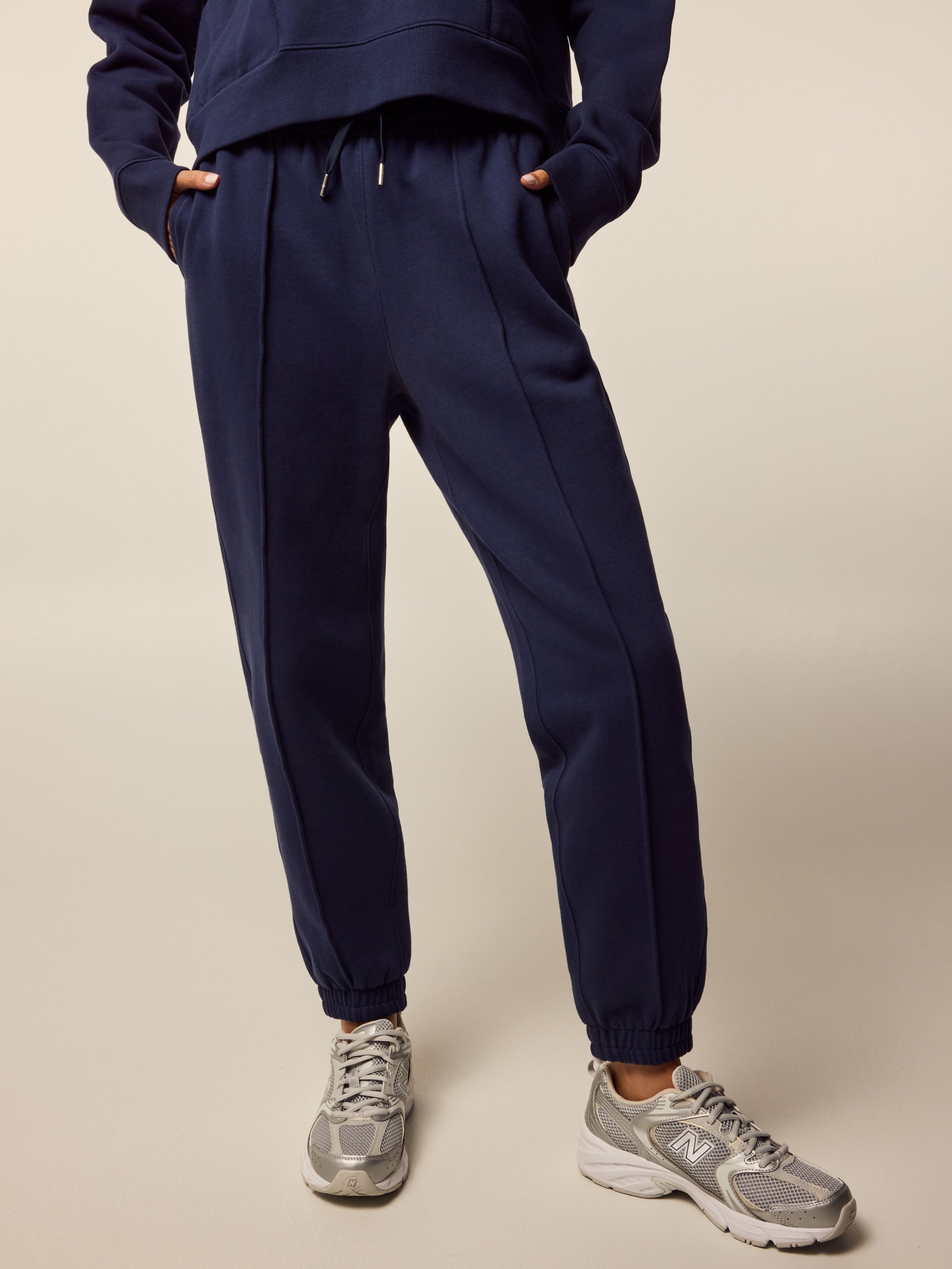 andor ヨガパンツ エアスムース　フリース ジョガーM ネイビー Womens Aspen Jogger - Heavyweight Luxe Cotton Joggers | Greyson