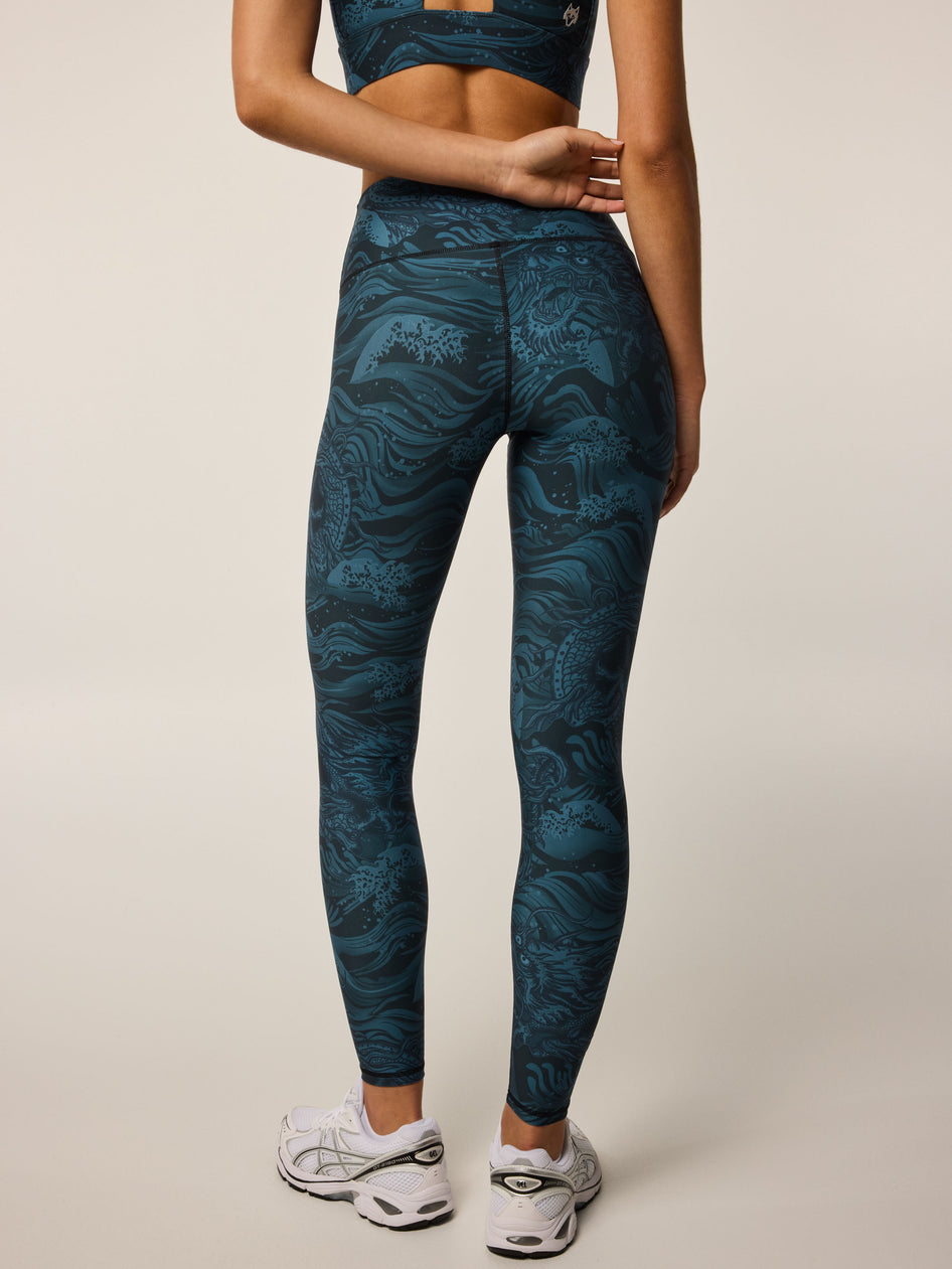 Greyson Clothiers Luna Magic Dragon Legging