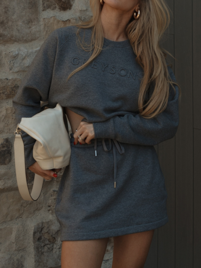 Greyson Clothiers Women's Lifestyle Look 3
