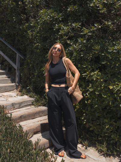 Greyson Clothiers Women's Lifestyle Look 5