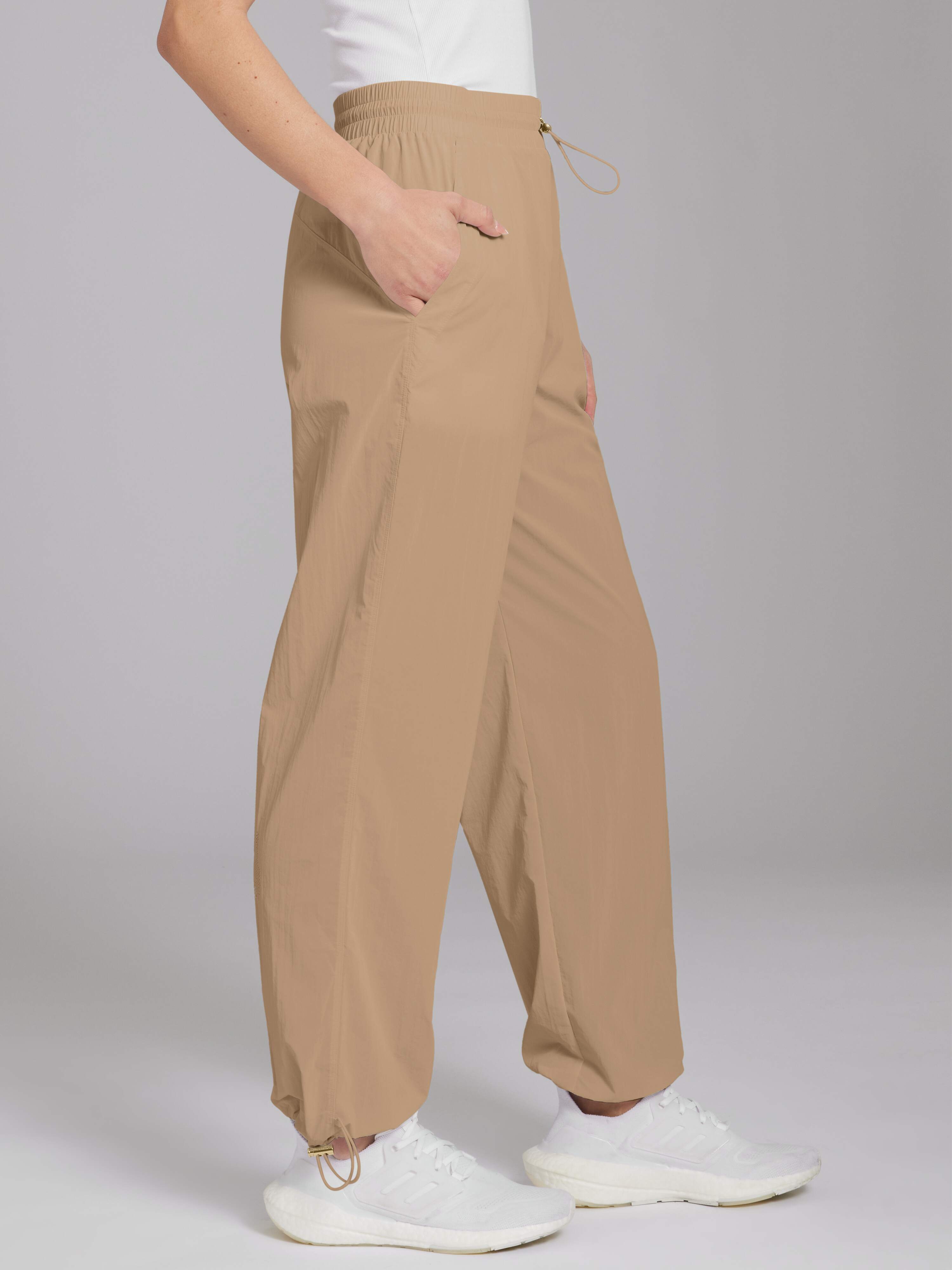 WIND AND SEA GET FIT BACK Jogger pants