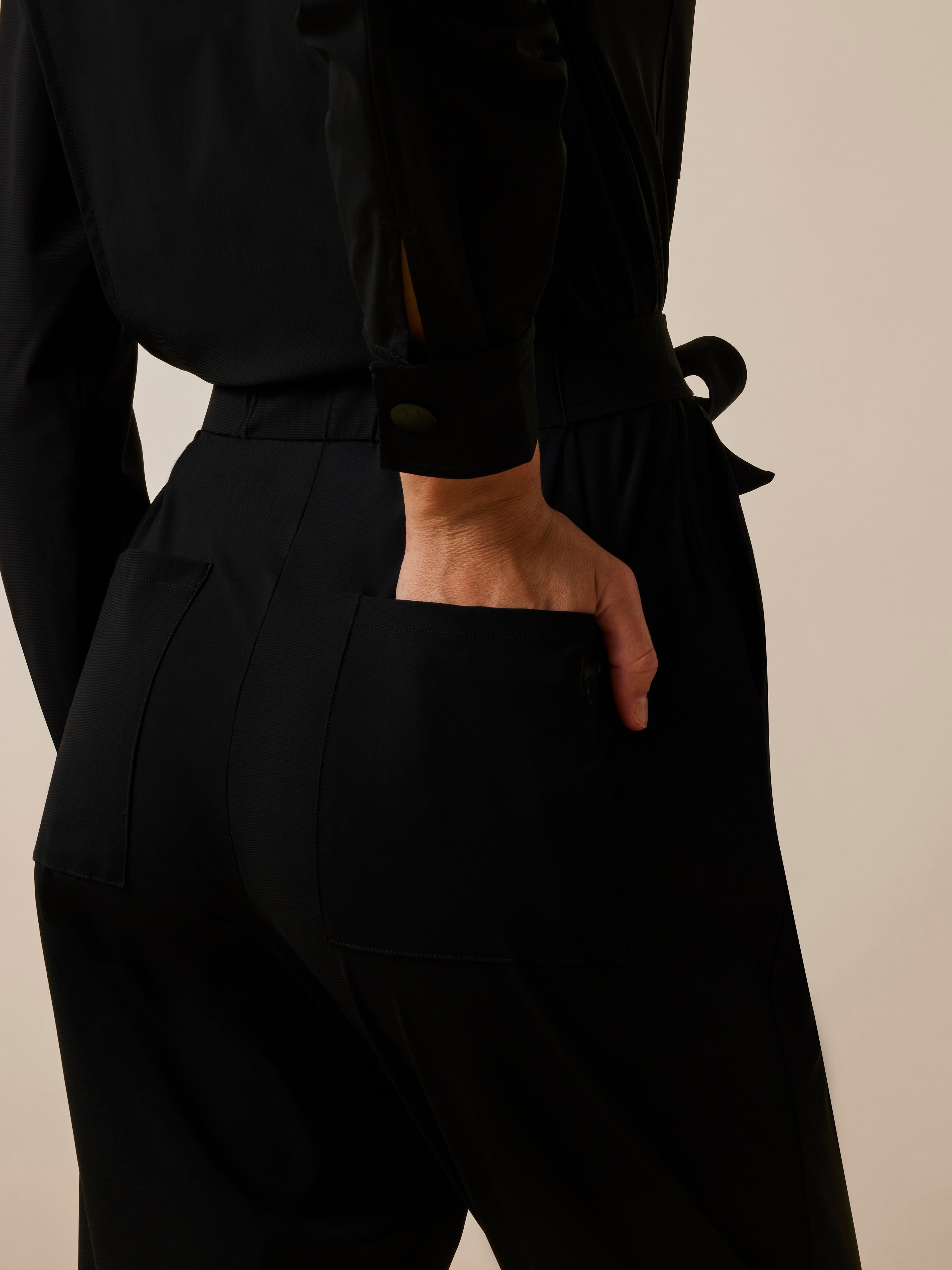 新品未使用☆新作☆G/FOREジーフォアレディースJUMPSUIT sizeS Womens Phoenix Jumpsuit - Performance Belted Jumpsuit | Greyson