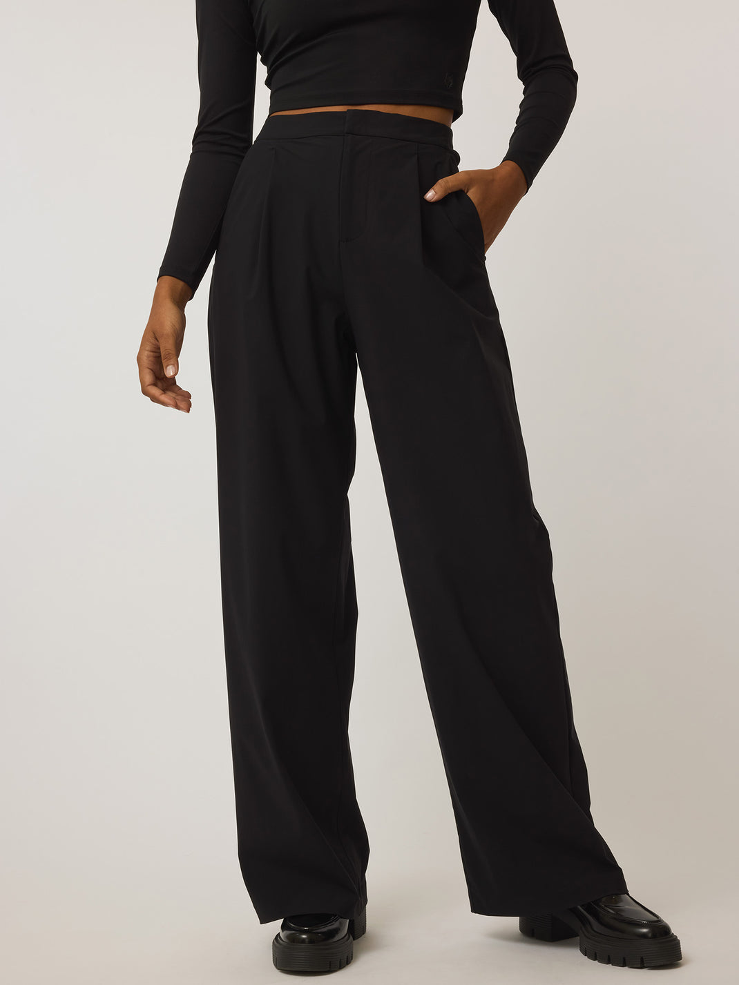 Phoenix Wide Leg Trouser – Greyson Clothiers