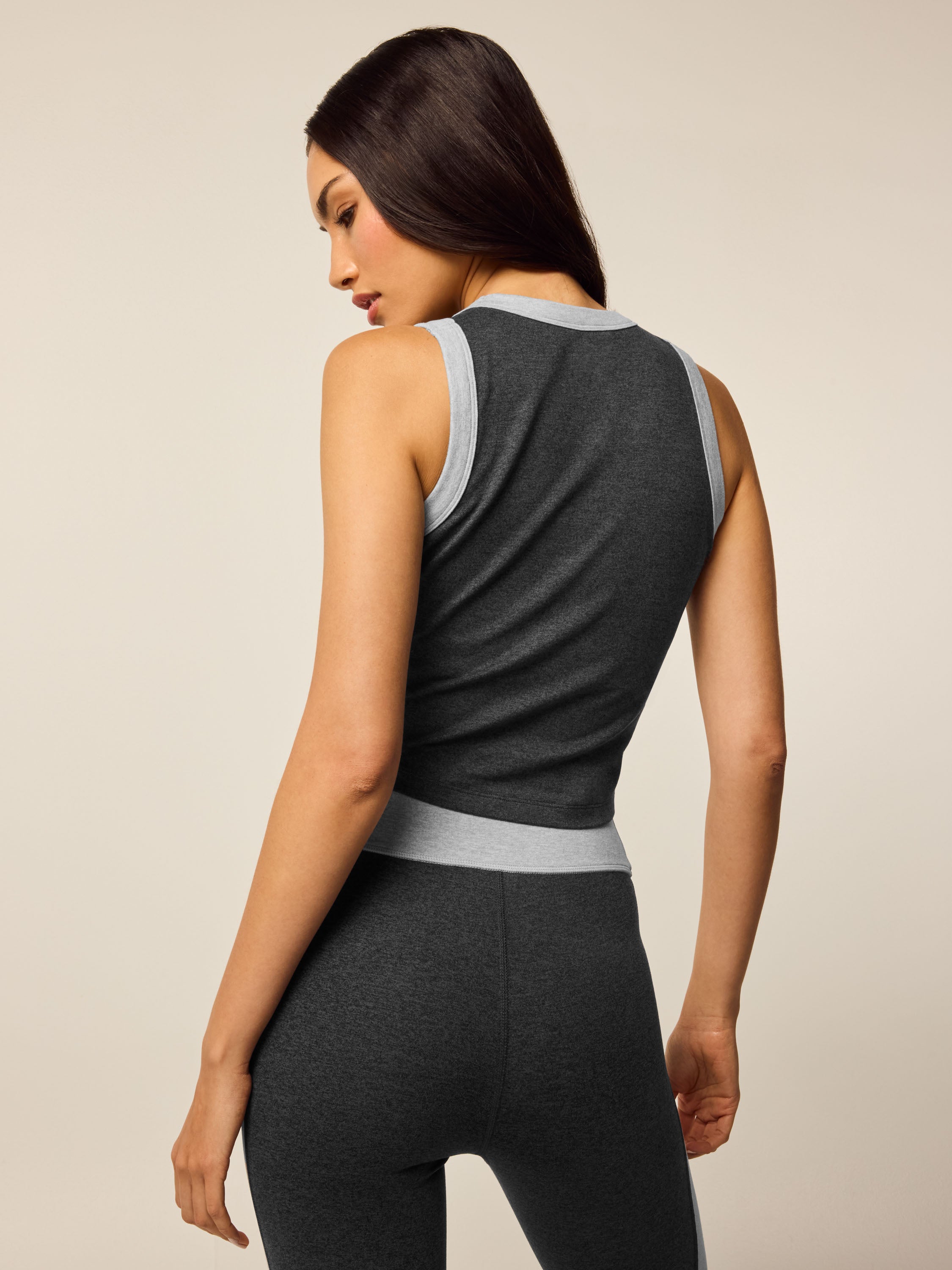 Womens Rhinebeck Two Tone Tank - Cropped Performance Tank