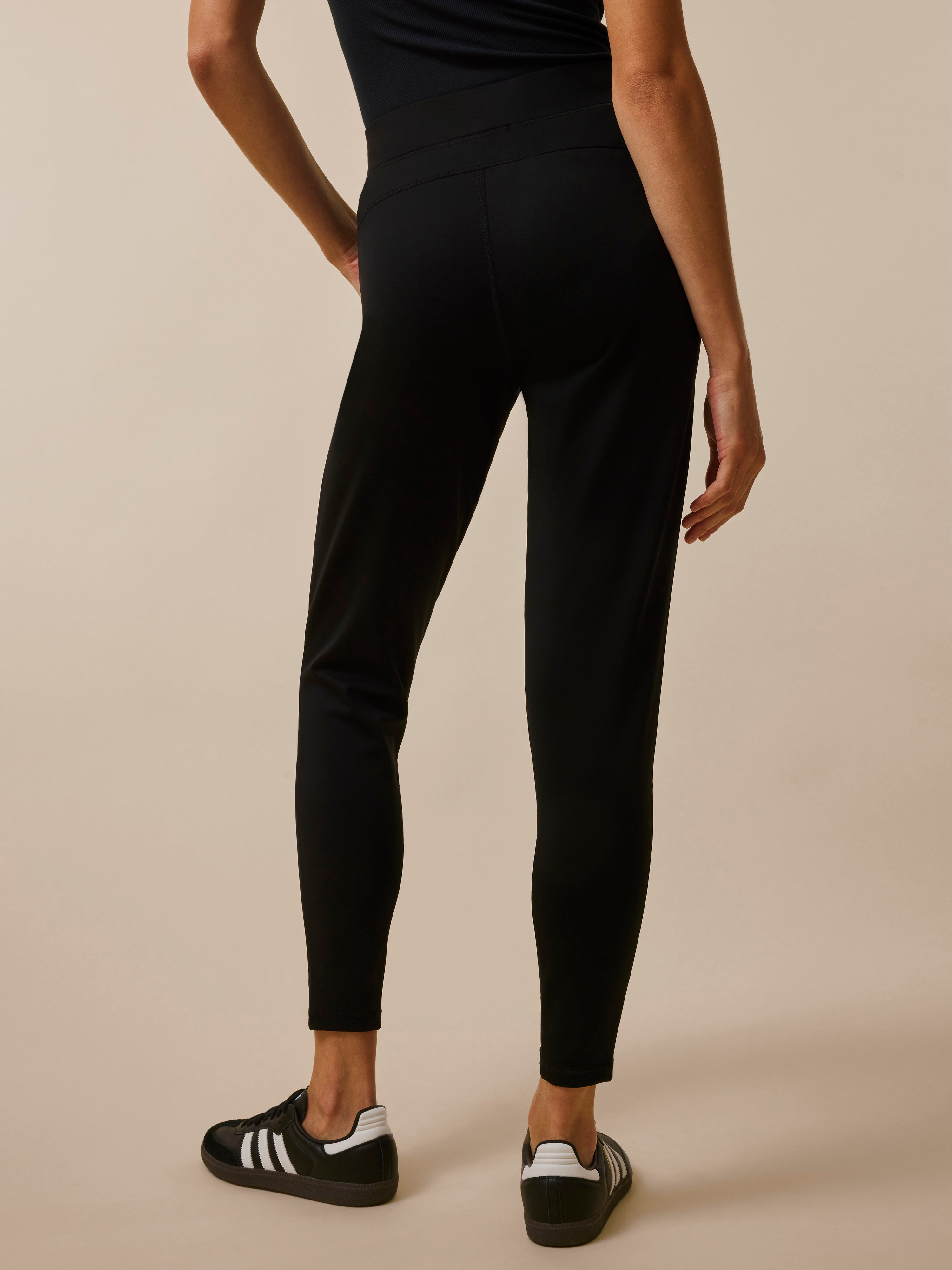 Womens Scarlett Sequoia Jogger - Midweight Performance