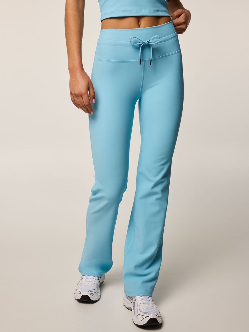 Greyson Clothiers Cleo Flare Legging