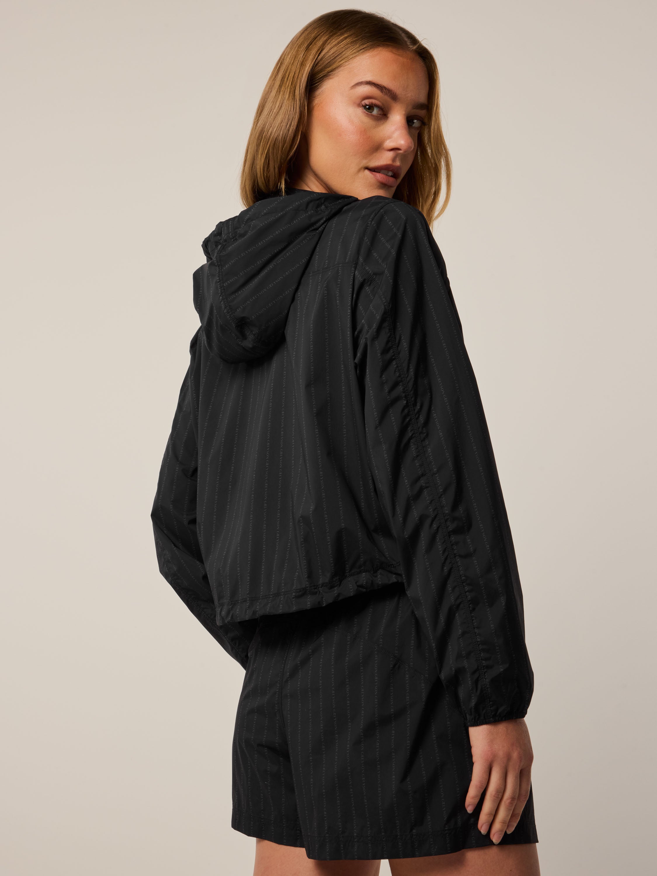 Deres Patricia / floating linen jacket 黒 Womens Wind Pinstripe Jacket | Greyson Clothiers