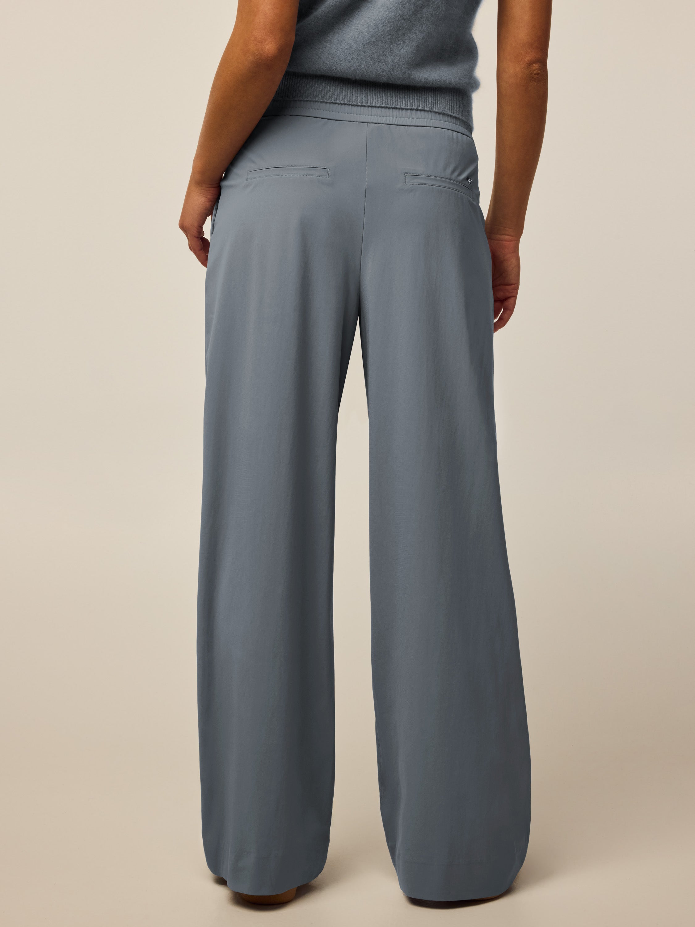 Women's Pants - Luxury Casual, Dress & Lifestyle