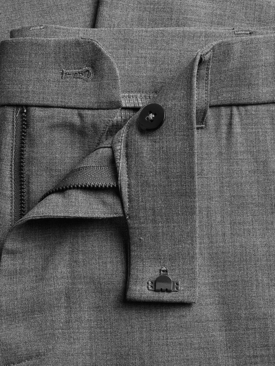 Mens Serrano Dress Pant - Tailored Lightweight Stretch Luxury Wool Pant | Greyson Clothiers Mens Serrano Dress Pant - Tailored Lightweight Stretch Luxury Wool Pant | Greyson Clothiers