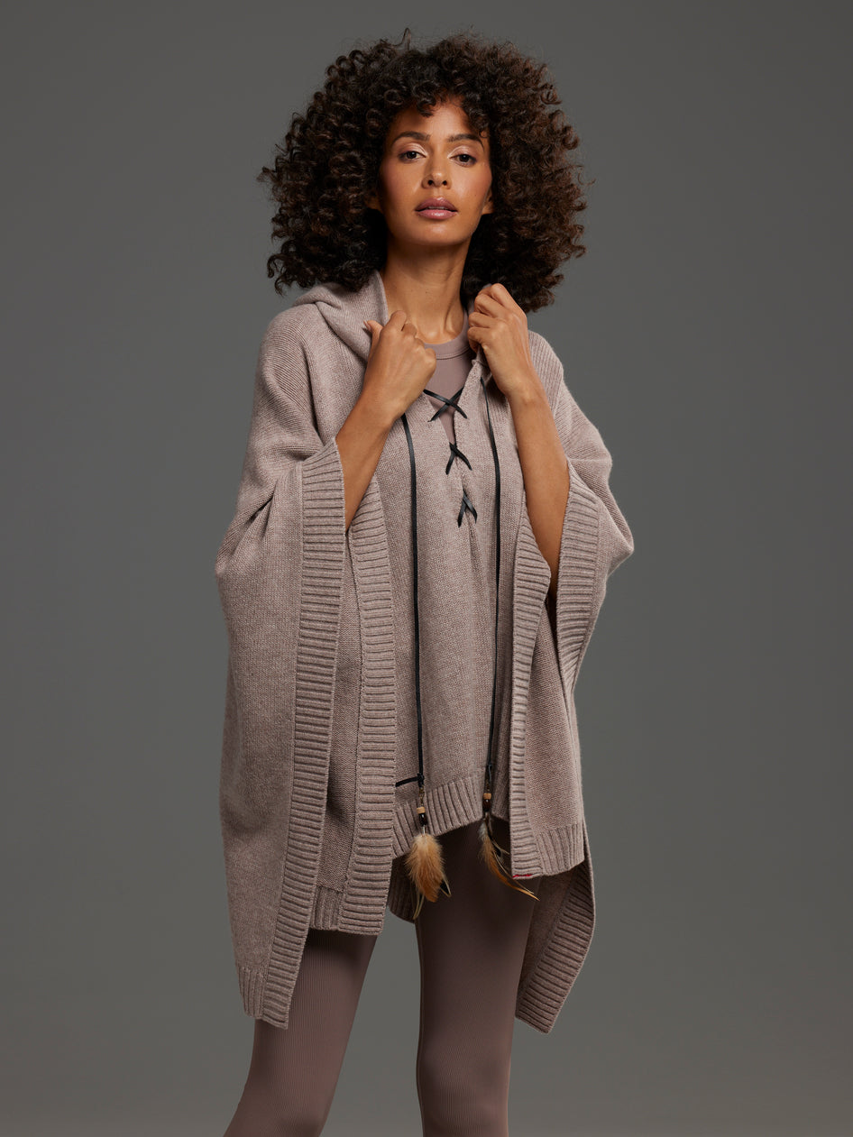 Greyson Clothiers Elu Hooded Poncho in FAWN HEATHER