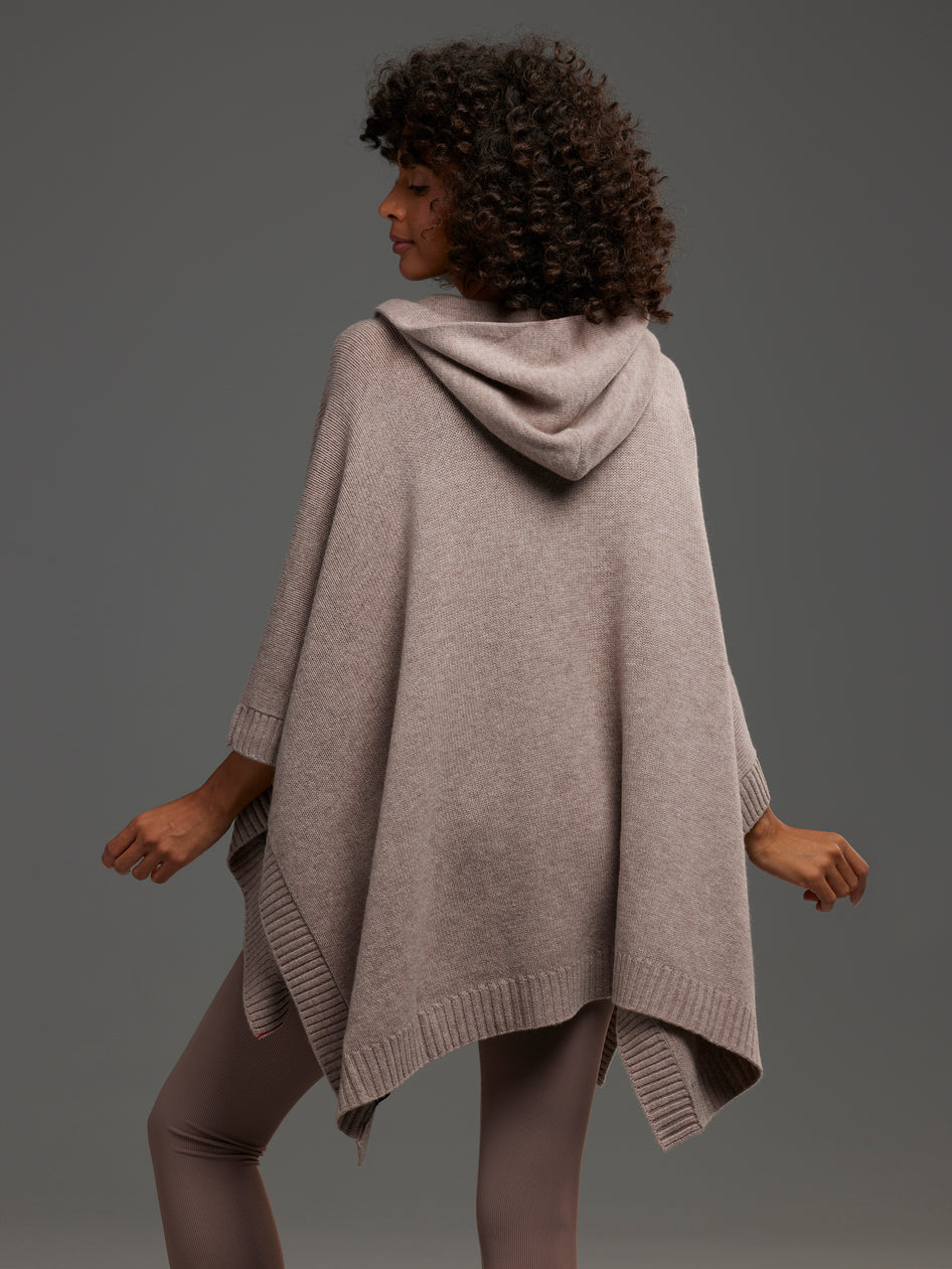 Greyson Clothiers Elu Hooded Poncho in FAWN HEATHER