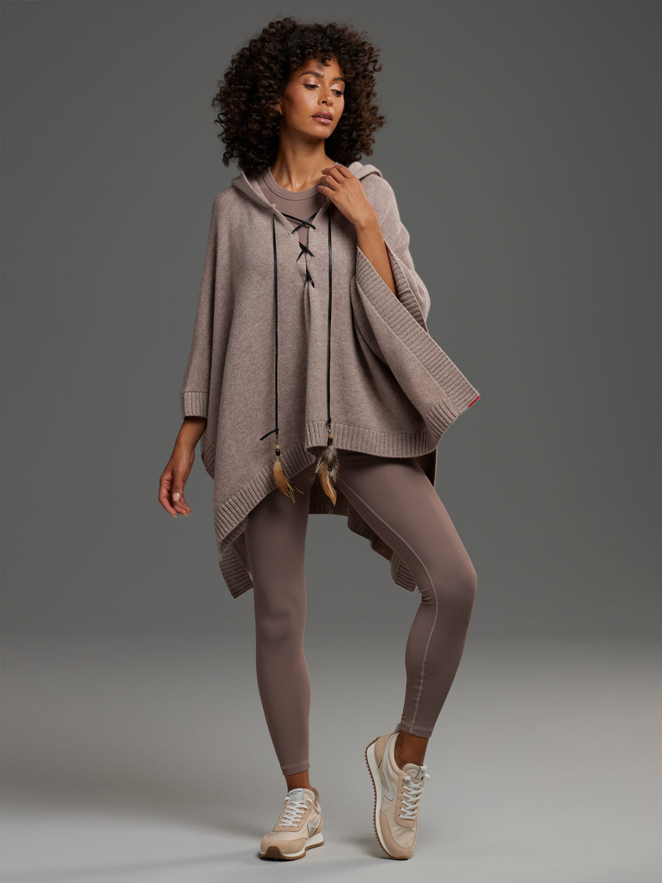 Greyson Clothiers Elu Hooded Poncho in FAWN HEATHER